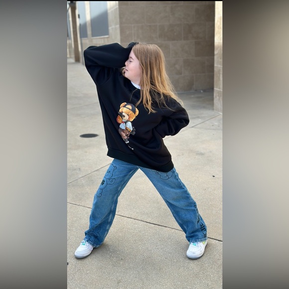 Teddy Bear Sweatshirt Size M - Picture 2 of 2